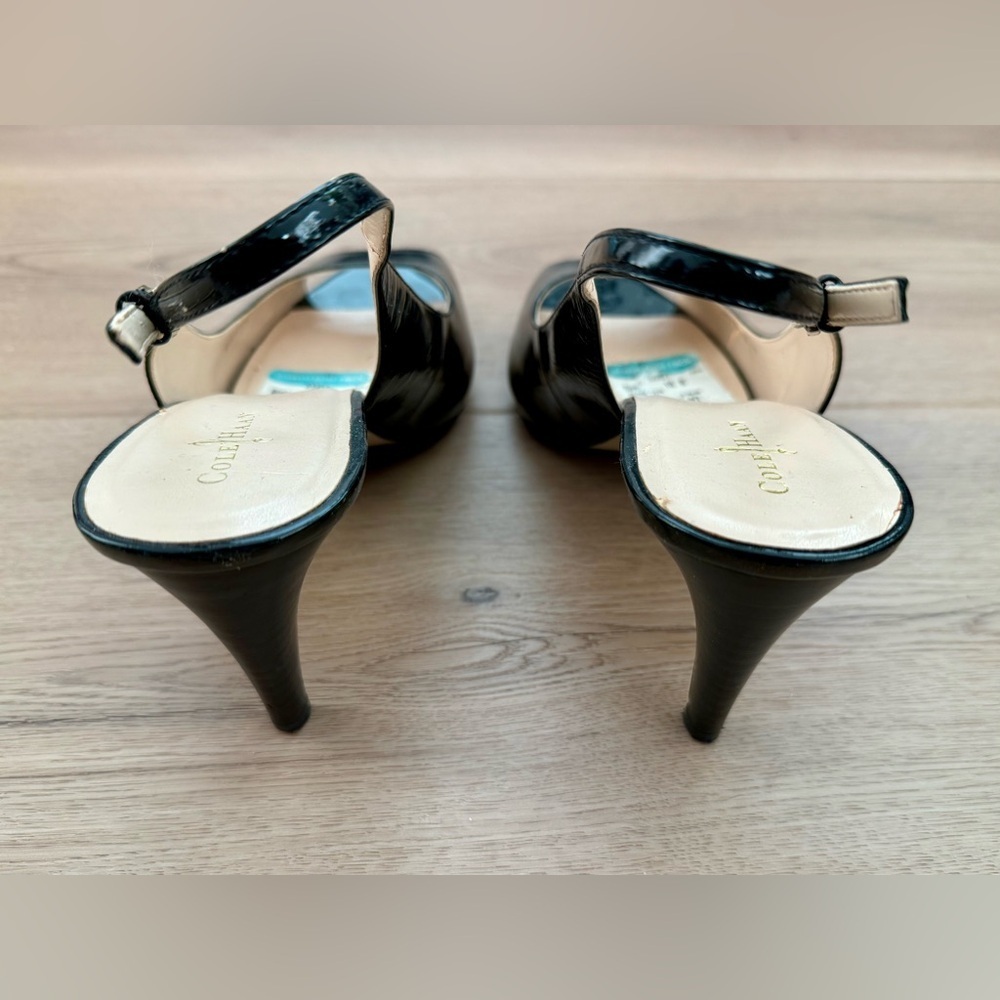 Cole Hahn Black Patent Leather Peep-Toe Heels Size 10 - Picture 4 of 7